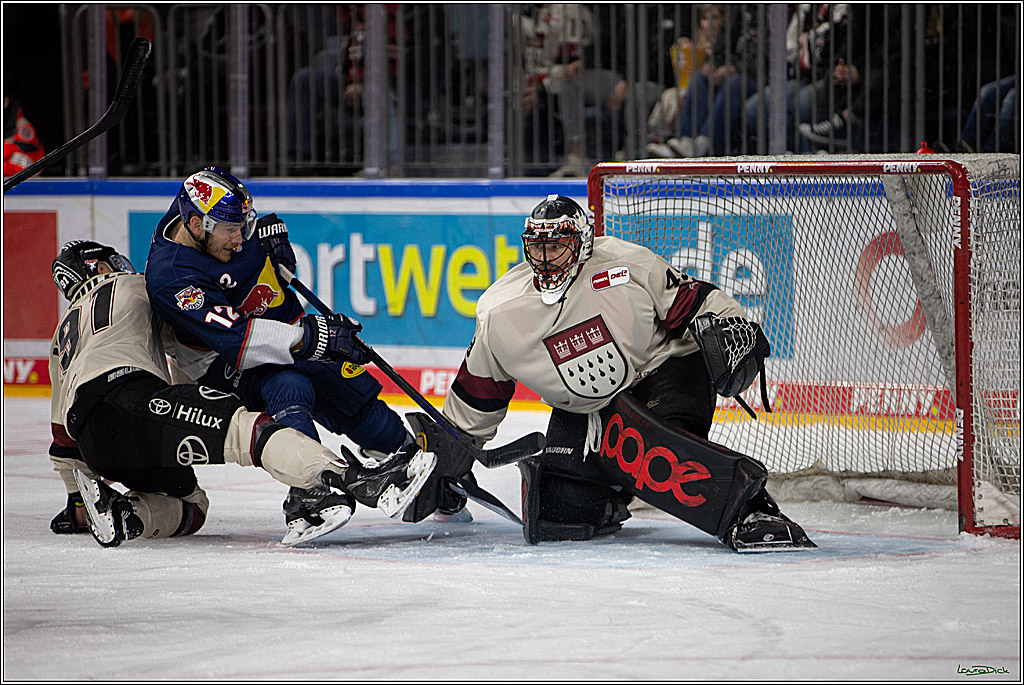 PENNY DEL;  Koelner Haie - EHC Red Bull Muenchen; Koeln, 18.03.2022